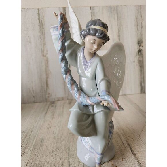 Lladro 6133 heavenly strings Angel Garland RARE cherub memorial figurine statue - Picture 1 of 10